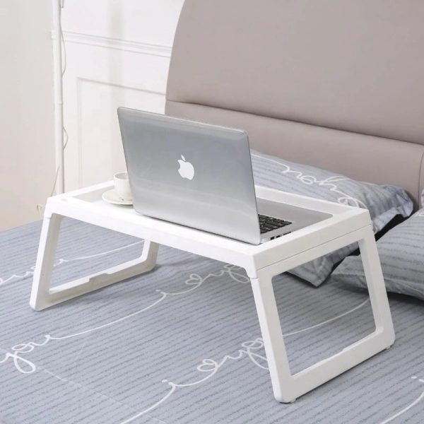 Mesa Super Resistente para desayuno o tareas con ranura para ipad o celular.